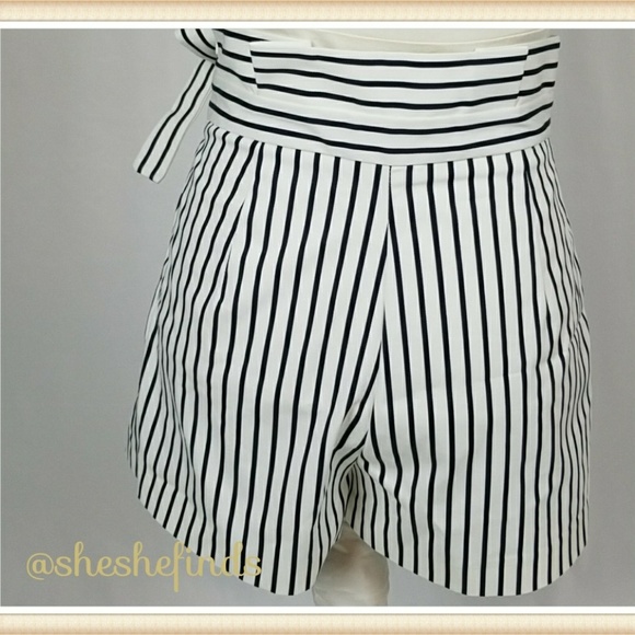 ZARA Shorts, Trafaluc Collection - BLACK & WHITE STRIPED PAPERBAG - SZ - S (NWT) - Picture 4 of 8
